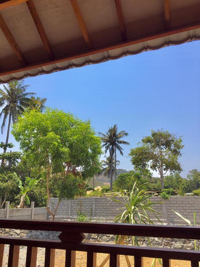 Mandalika Queen Hostel Kuta  Εξωτερικό φωτογραφία