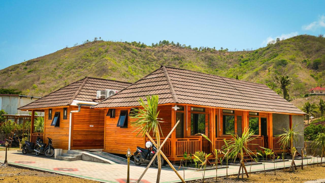 Mandalika Queen Hostel Kuta  Εξωτερικό φωτογραφία